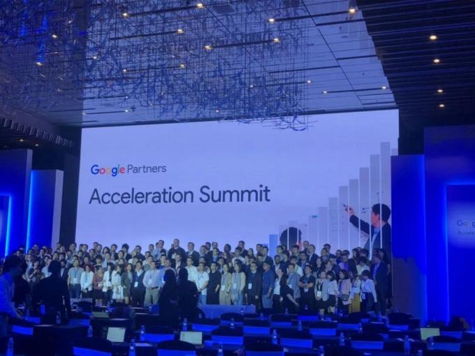 2019년 年谷歌亚太区合作伙伴大会参与者合影